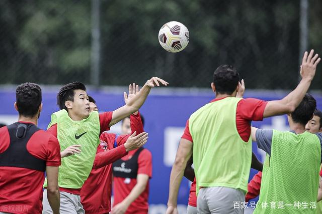 罗马、亚特兰大及尤文均有意拉斯帕多里